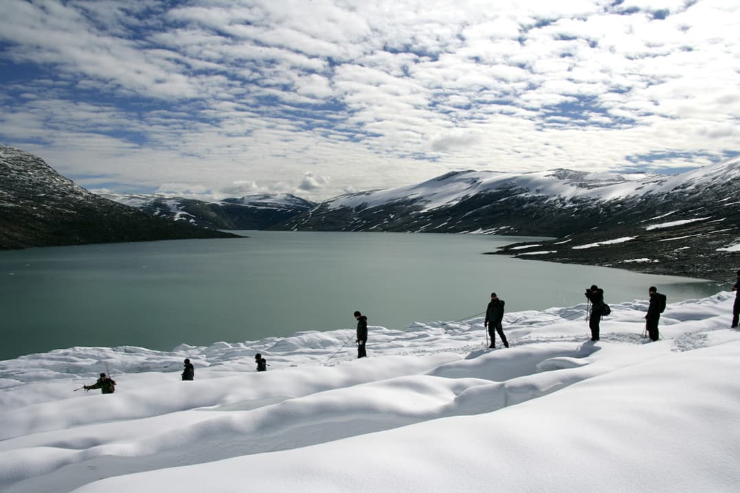 Motorbåt & Brevandring, Austdalsbreen