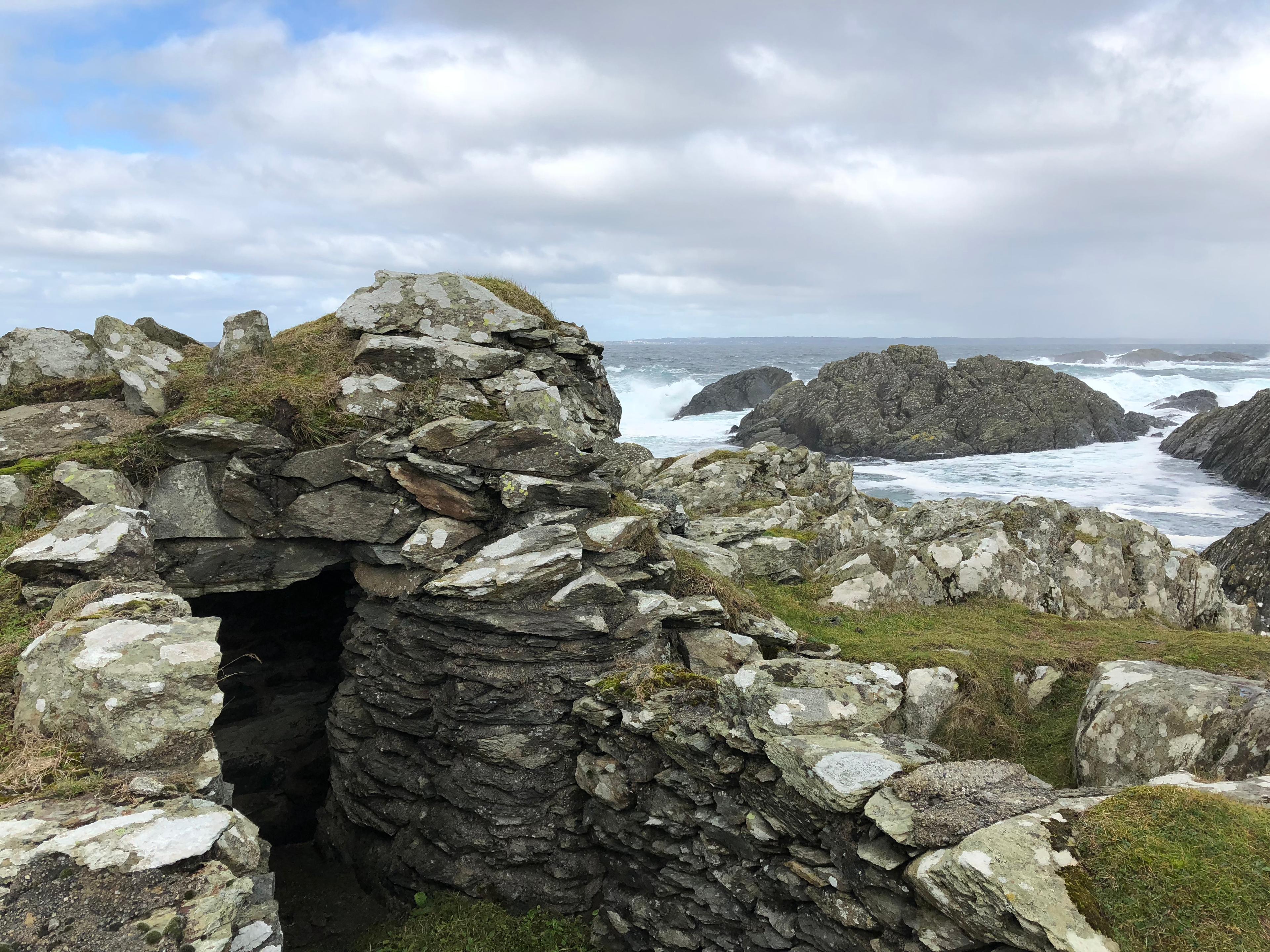 Turstien vest ut mot havet