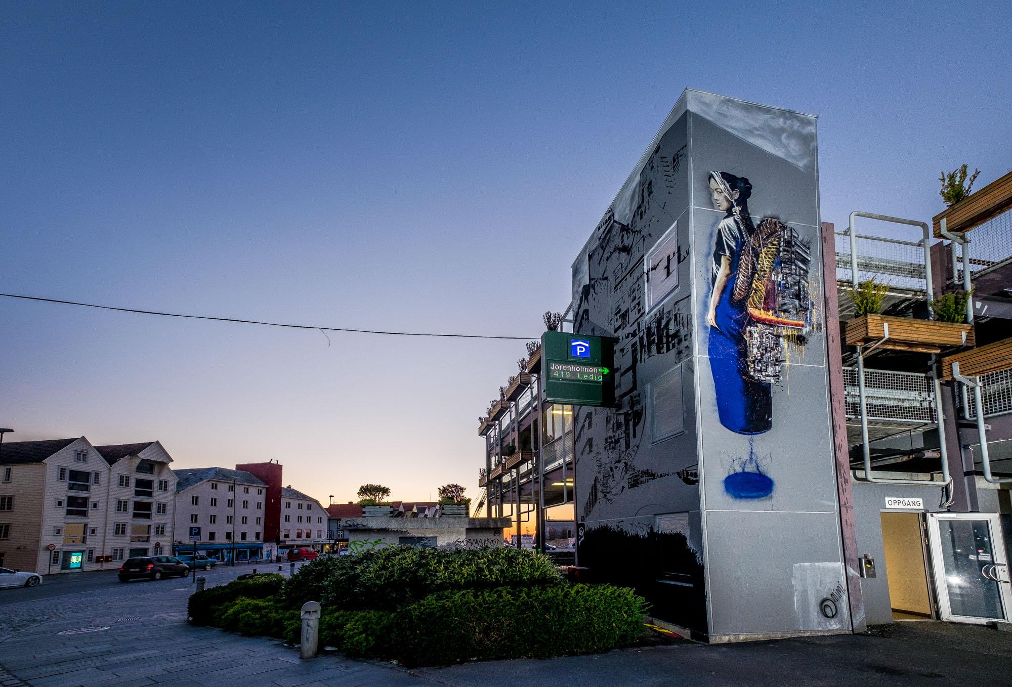 Stavanger Street Art: "The Last Traveller" av NIMI