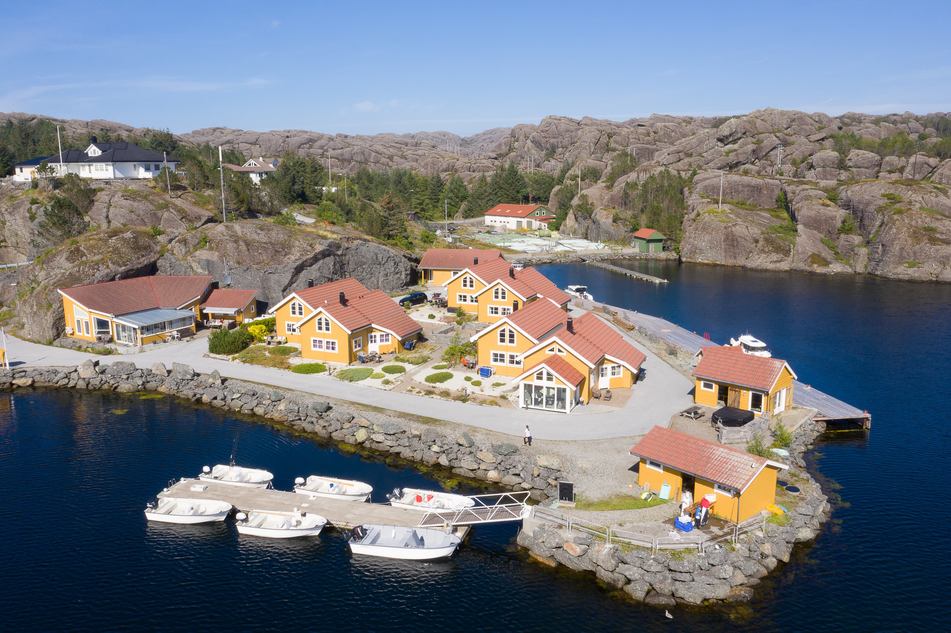 Velkomen til Solund Rorbuferie - her finn du gode båtar til utleige.