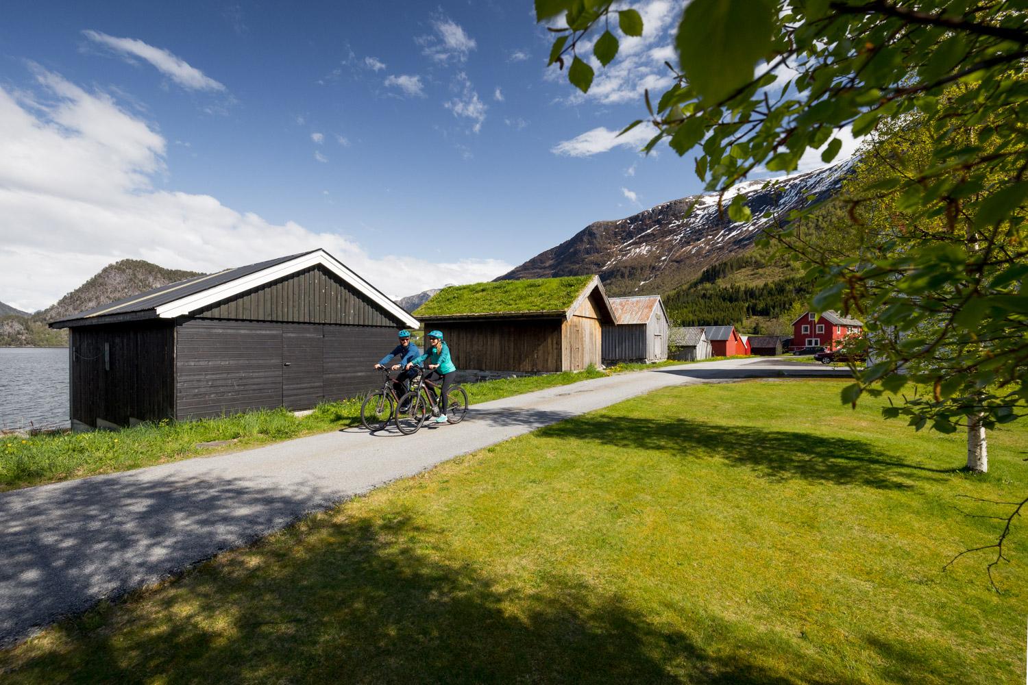 e-biking in Romsdalen